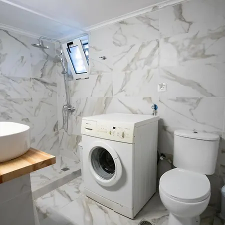 Gerolimin Blue Appartement Yerolimin